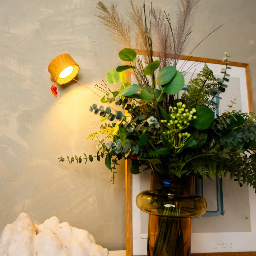 Wireless Magnetic Wall Lamp – 360° Rotating Light