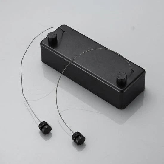 QuickCord™ - Retractable 4-meter clothesline for space-saving laundry