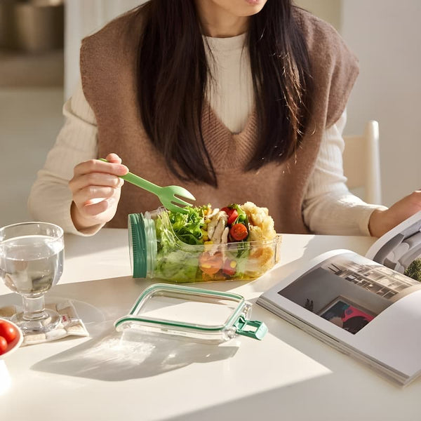 SmartMix™ - Keep your greens crisp and fresh all day
