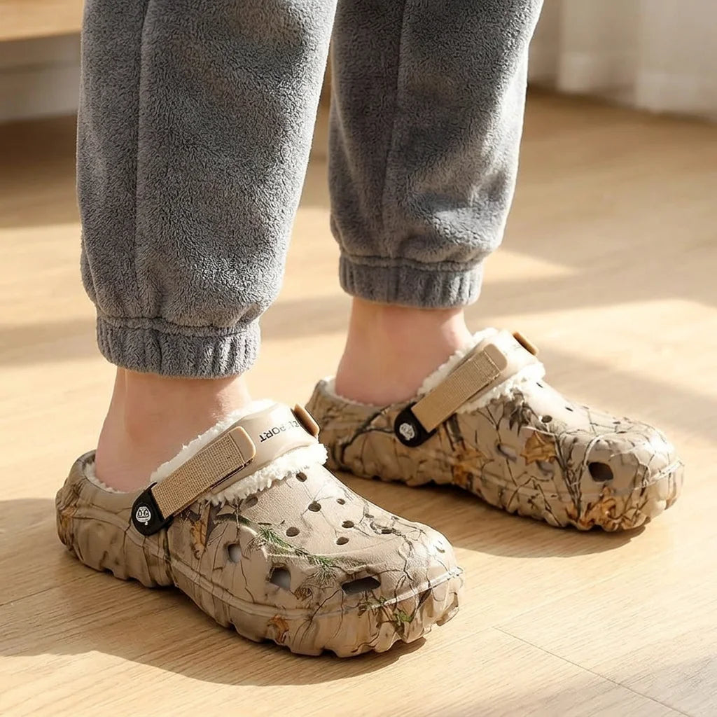 CozyLock™ - Warm lined clogs with adjustable heel strap