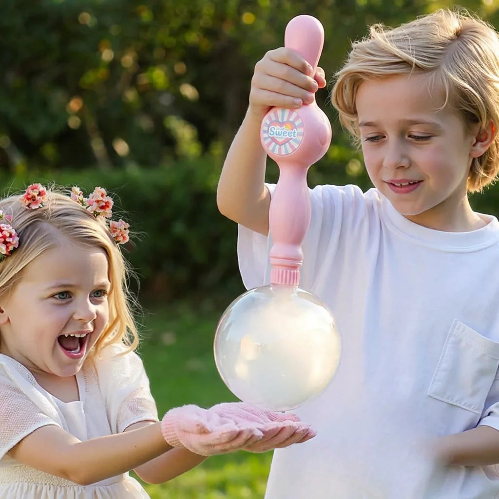 FogBubble™ - Interactive fog-filled bubbles you can catch and hold