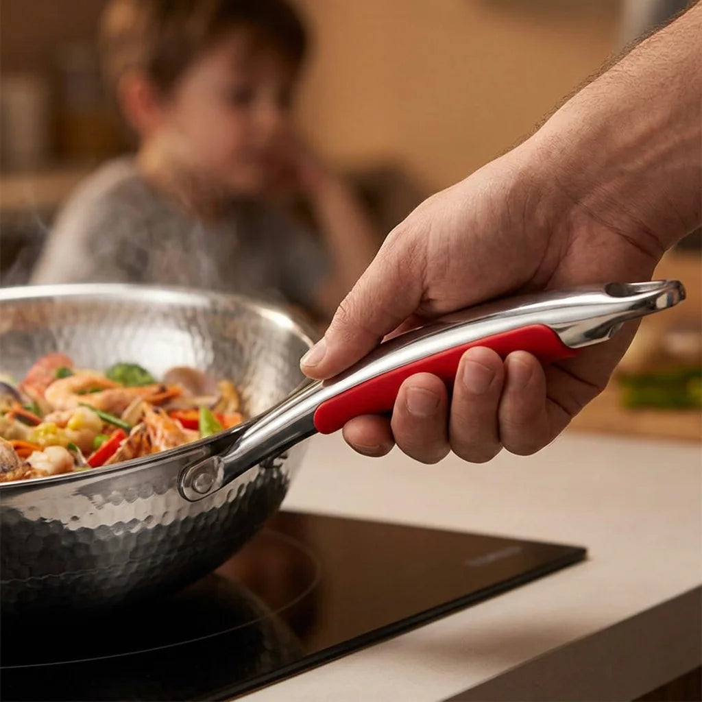 LightPan™ - 100% Pure Titanium Wok, Naturally Non-Stick
