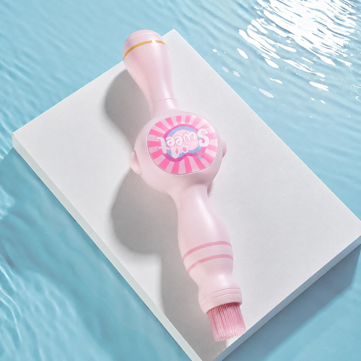 FogBubble™ - Interactive fog-filled bubbles you can catch and hold